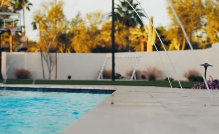 Best Swimming Pool Water Deck Jets - Gave Your Pool A New Look