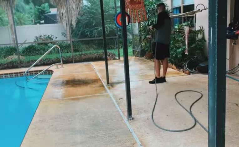 how to keep my pool deck cool